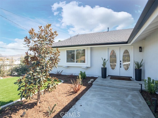 Building Photo - 33182 Blue Fin Dr