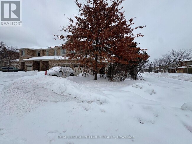 Building Photo - 26 Torbec Ave