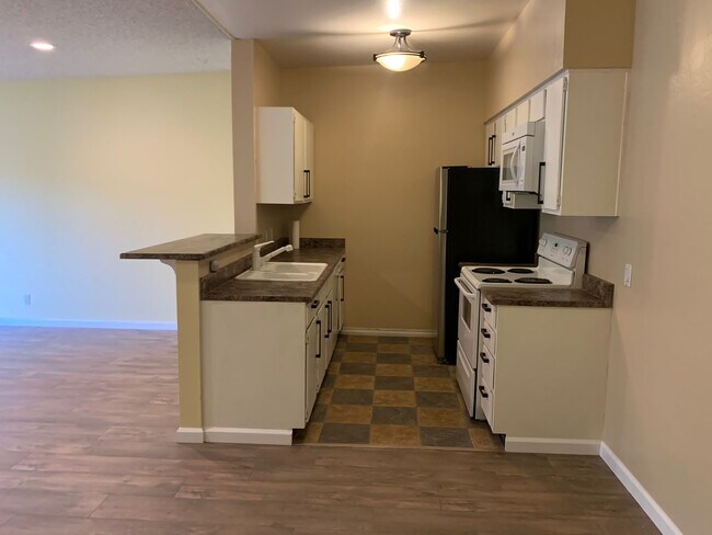 Building Photo - 20234 Cantara St