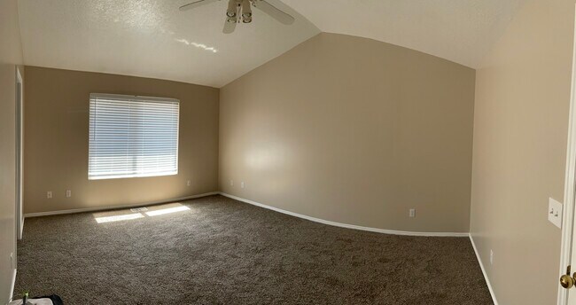 Building Photo - 317 W 1400 N