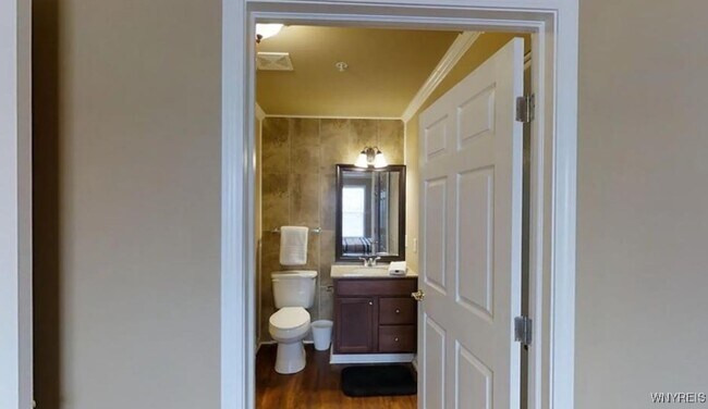 Foto del edificio - 2213 Sweet Home Rd