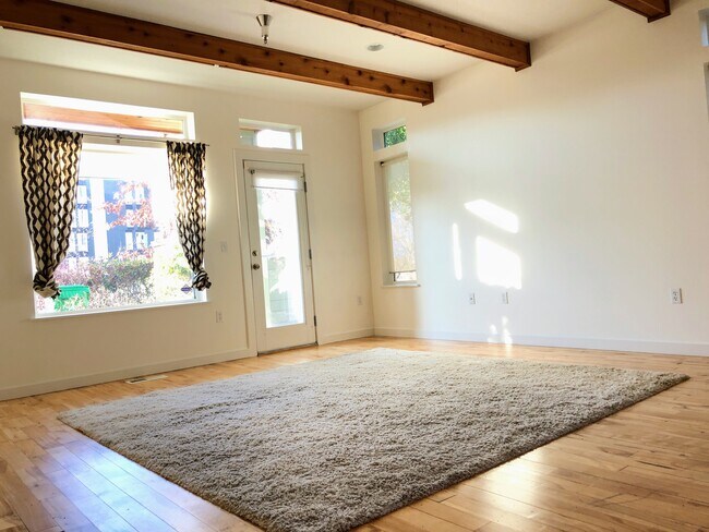 Foto del edificio - 4138 N Montana Ave