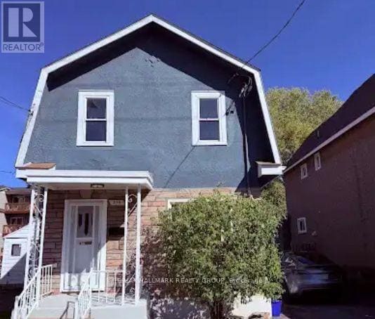 Primary Photo - 299 Parkdale Ave