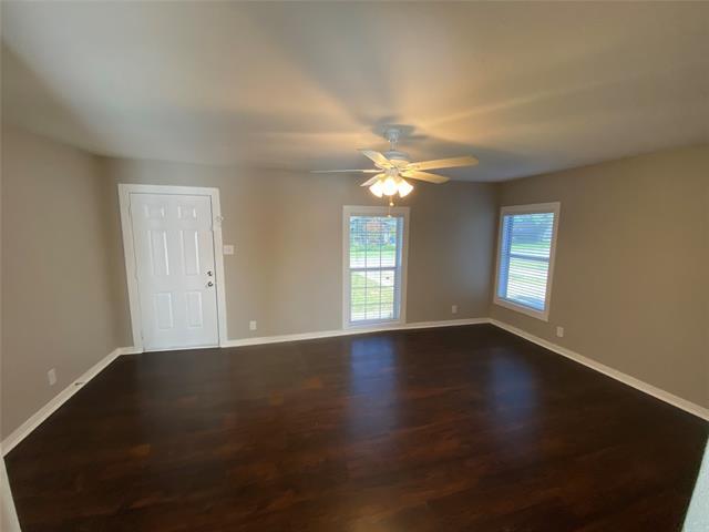 Building Photo - 3532 Cedar Lake Dr