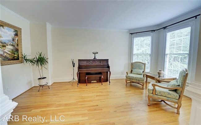 Building Photo - 5 br, 4 bath House - 815 Cooper Farm Way