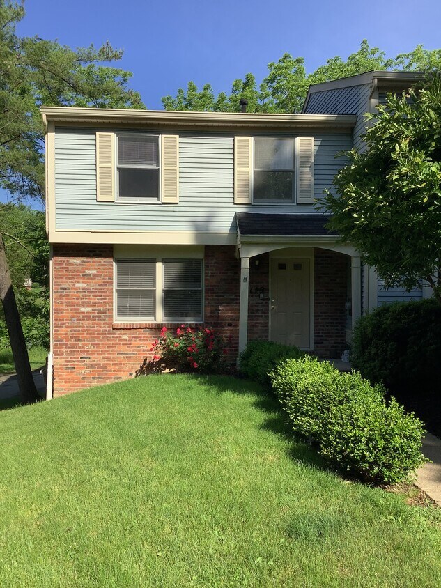 119 Grouse Ct, PA 15367 House Rental in PA