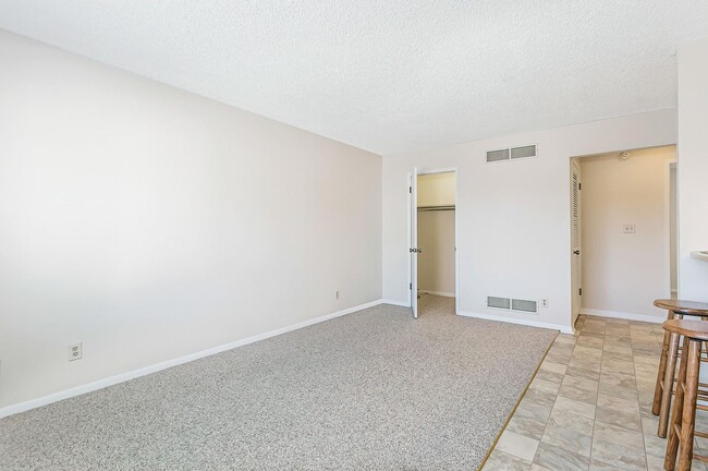 Living Room from Entrance view - 32 Coventry Ln