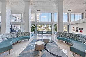 Foto del edificio - 405 N Ocean Blvd