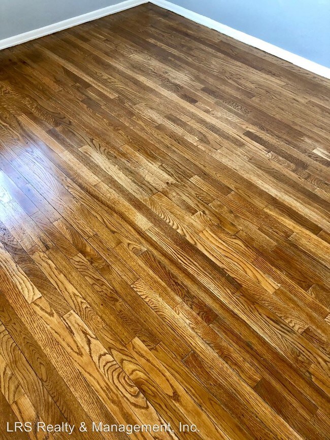 Foto del edificio - 2 br, 1 bath House - 6153 Oak Crest Way