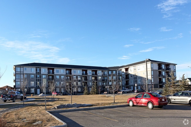 Photo du bâtiment - Airdrie Place Apartments