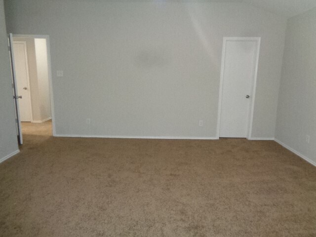 Foto del edificio - 9507 Maple Green Ln