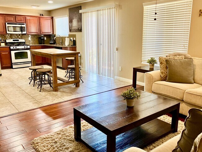 Foto del edificio - Welcome to your new home at Alington Bend ...