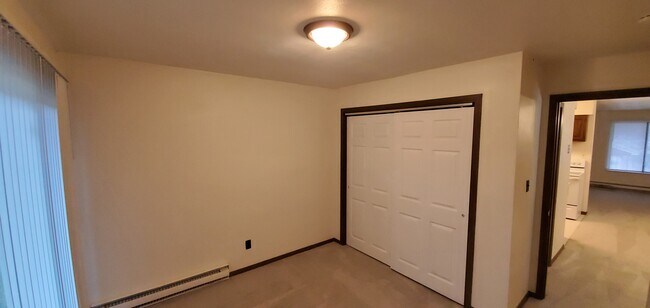 Building Photo - 3116 N Molleck Dr