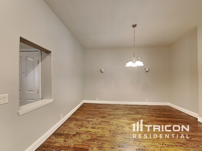 Foto del edificio - 1007 Rockcress Dr