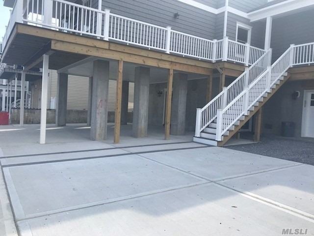 Building Photo - 125 New York Ave