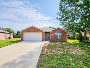 Building Photo - 8401 Asheville Ln