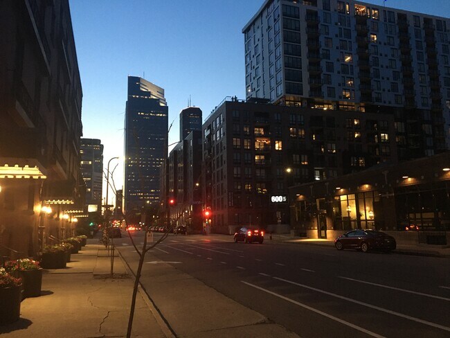 Foto del edificio - 609 S 9th St