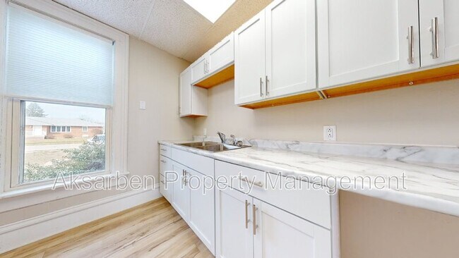 Foto del edificio - 3309 Brunken St