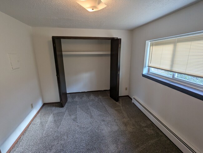 Foto del edificio - 400 N Spring ave