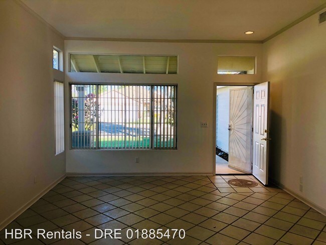 Foto del edificio - 4 br, 2 bath House - 1820 Tennis Lane