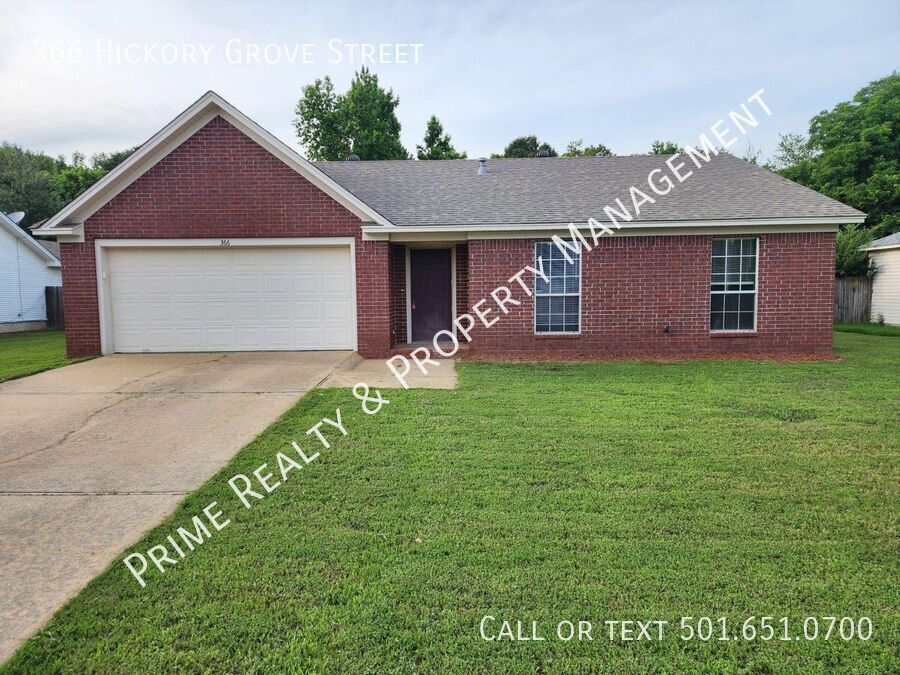 Primary Photo - 366 Hickory Grove St