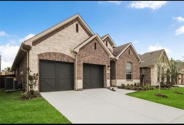 Building Photo - 5612 Amphora Ave