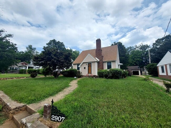 Building Photo - 2907 Bon Air Ave
