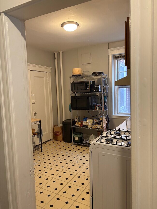 Foto del edificio - 1697 Cambridge St