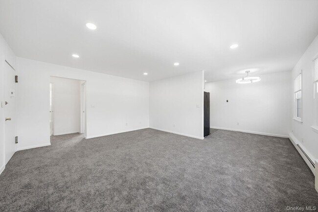 Foto del edificio - 240 S Broadway