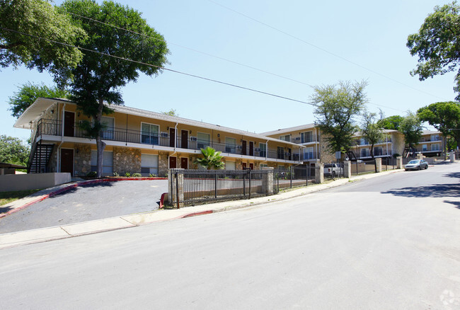 Building Photo - Broadway Heights