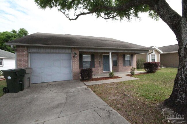Building Photo - 336 Hilburn Pl