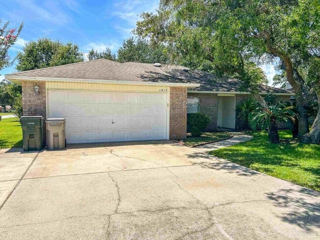 Foto del edificio - 1415 Tender Oaks Ln