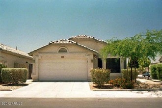 Building Photo - 3827 W Runion Dr
