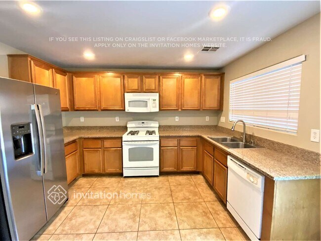 Foto del edificio - 6456 Chatterer St