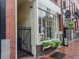 Foto del edificio - 75 Charles St