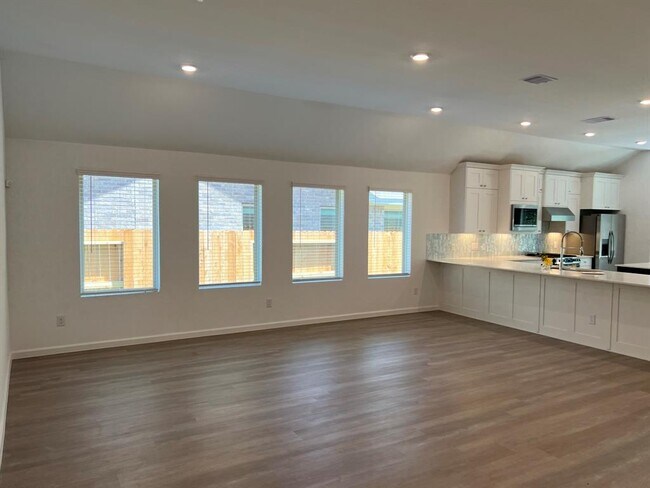 Foto del edificio - 6060 Windward Fls Wy