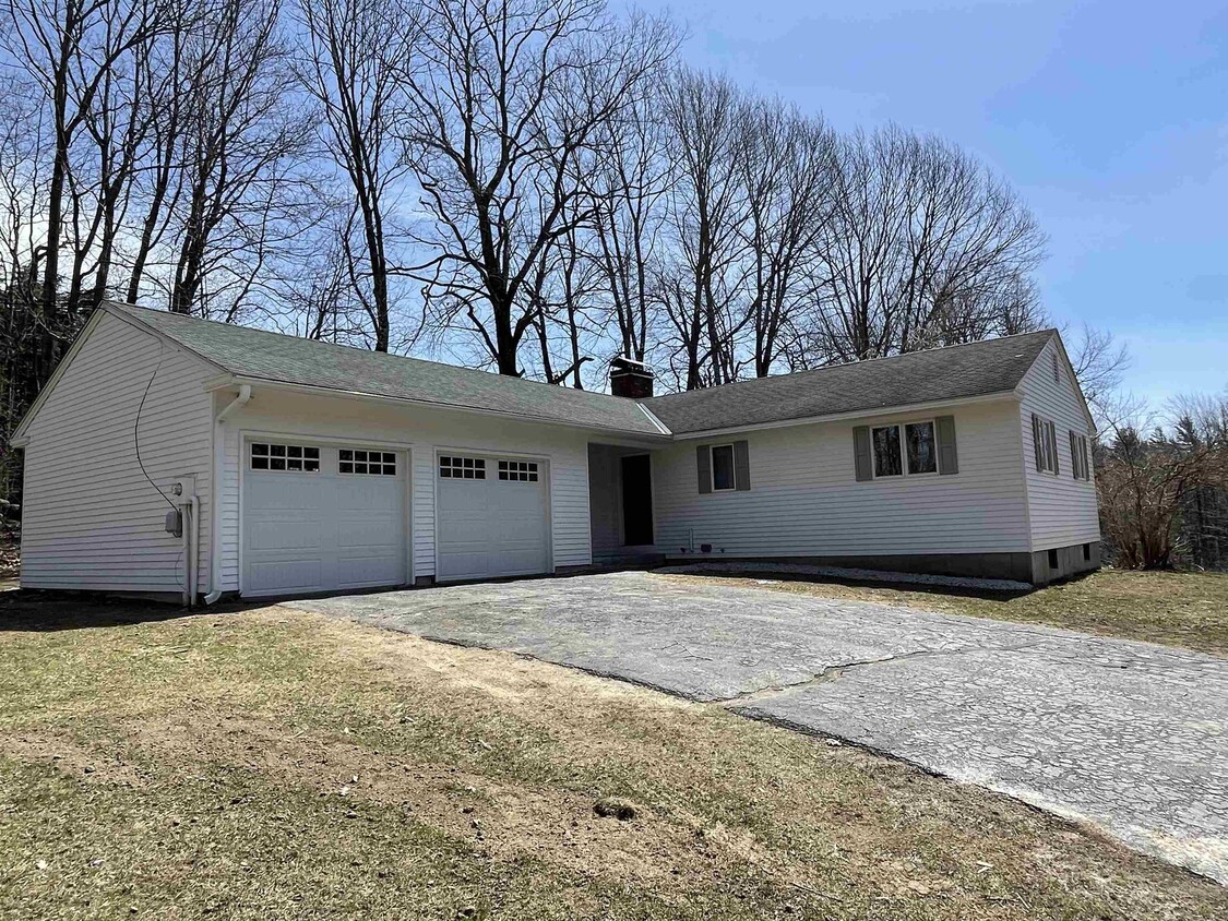 Foto principal - 110 Fox Farm Rd