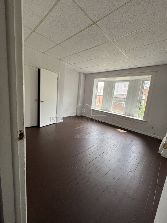 Building Photo - 53 S Balch St