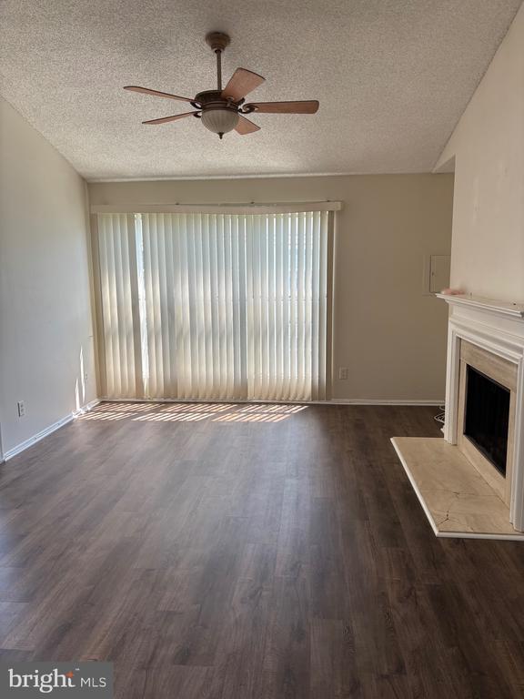 Building Photo - 1103 Huntmaster Terrace NE
