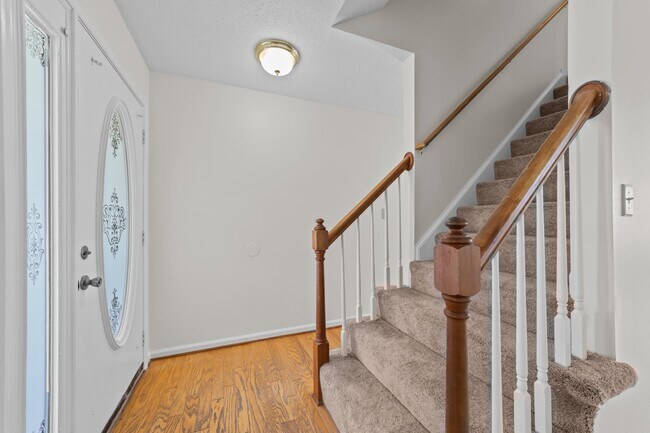 Building Photo - 519 Kemp Landing