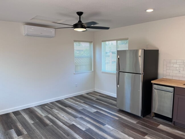 Building Photo - CHARMING ONE BEDROOM ADU NEAR FOLSOM LAKE!