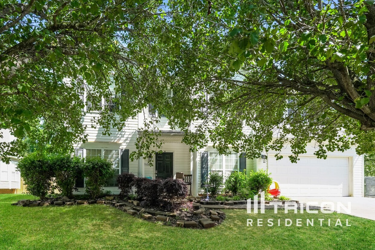 Primary Photo - 3681 McGinty Dr