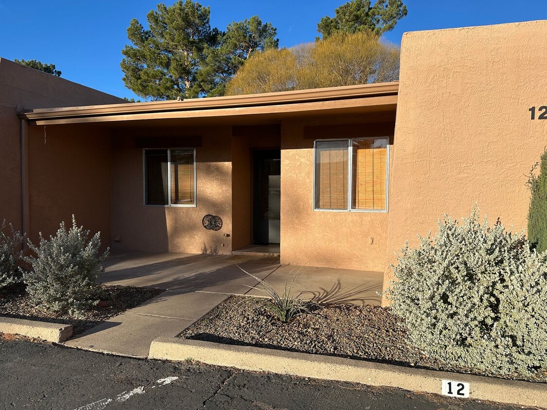 Primary Photo - TOWNHOME - VILLAGE OF OAK CREEK - WILD TURKEY