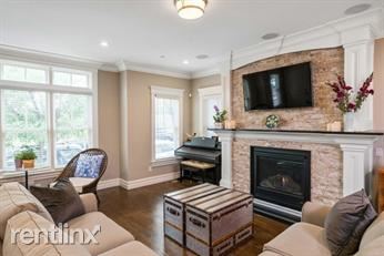 Building Photo - 3 M St