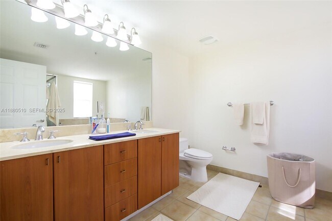 Foto del edificio - 888 Douglas Rd