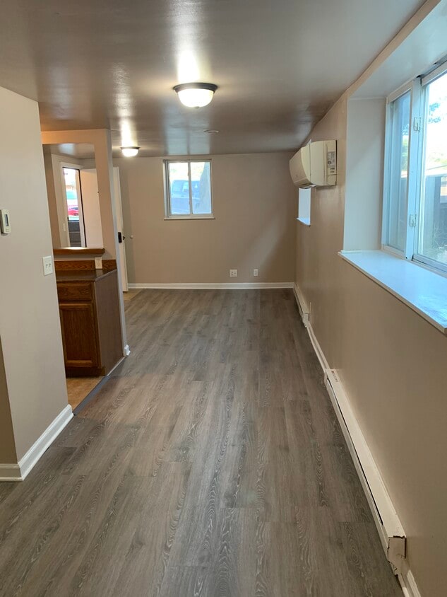 Foto principal - 711 S Main St