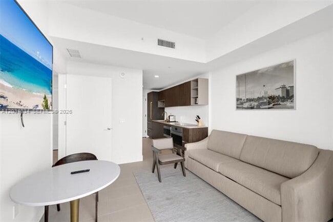 Photo - 601 NE 1st Ave Apartment