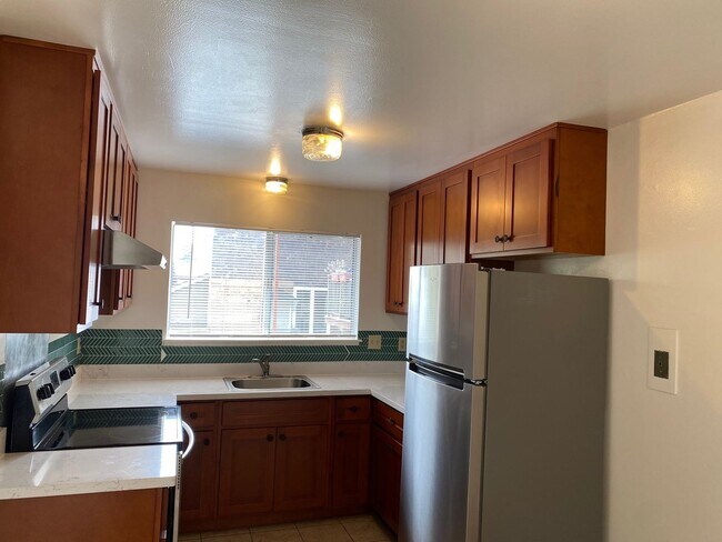 Foto del edificio - 2235 San Antonio Ave (LO)