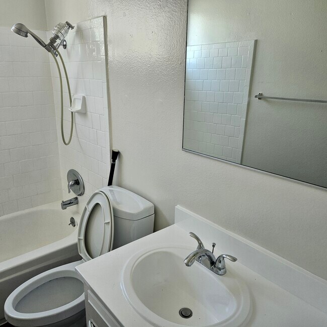 Bathroom - 8809 Etiwanda Ave