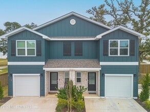 Building Photo - 114 Debuys Rd